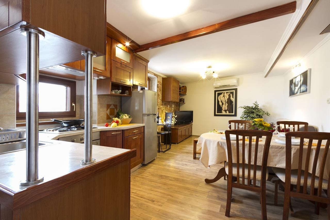 Apartment Nino Rovinj Zimmer foto